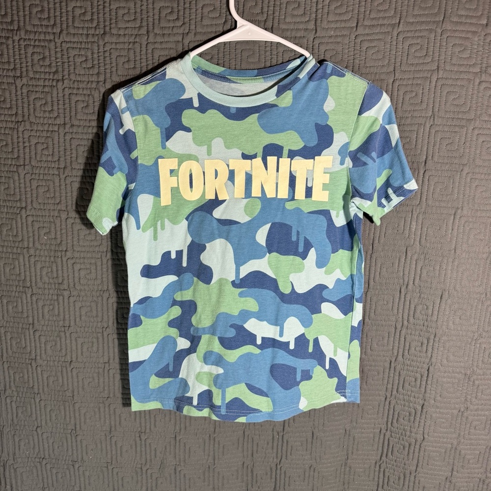 Fortnite T-Shirt Boys Size Large 10/12 Camouflage Drip Blue Green Short Sleeve